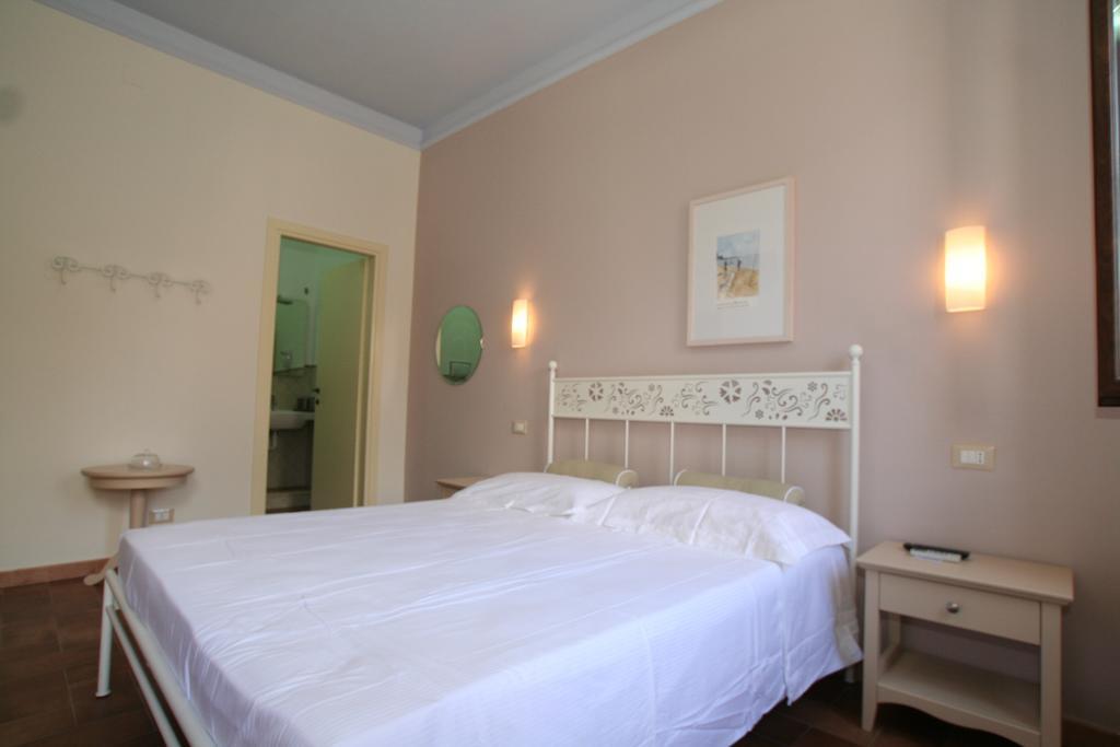 Casa Levante Oliveri Zimmer foto